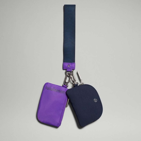 Lululemon Purple and Black Keychain dual pouch keys cards gym holder new - Picture 1 of 3